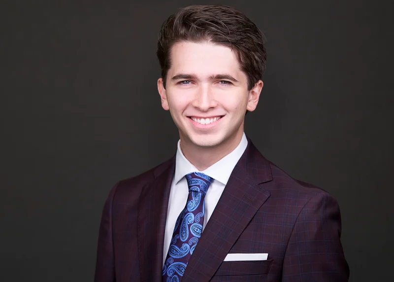 Why Updated Headshots Are a Smart HR Investment 31 14