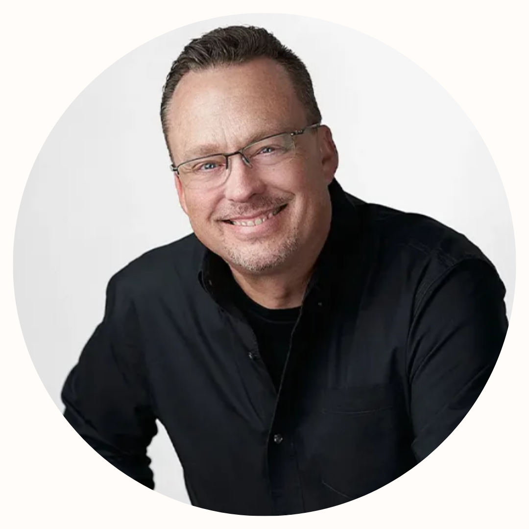 Why Your Business Needs Consistent Team Headshots 32 Untitled design 3